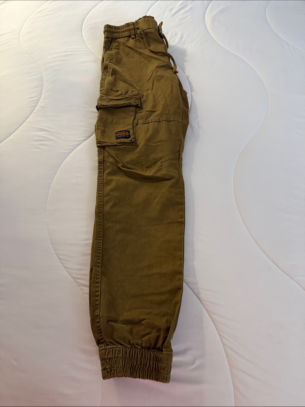 Men's Cargo Pants with Elastic Ankles in Olive - Picture 3 of 5